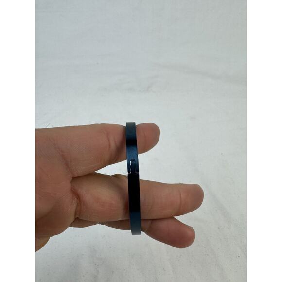 B.Tiff Simplicity Narrow Blue Bangle Bracelet 6.5-7” Circumference (Retail $58) - Picture 7 of 12